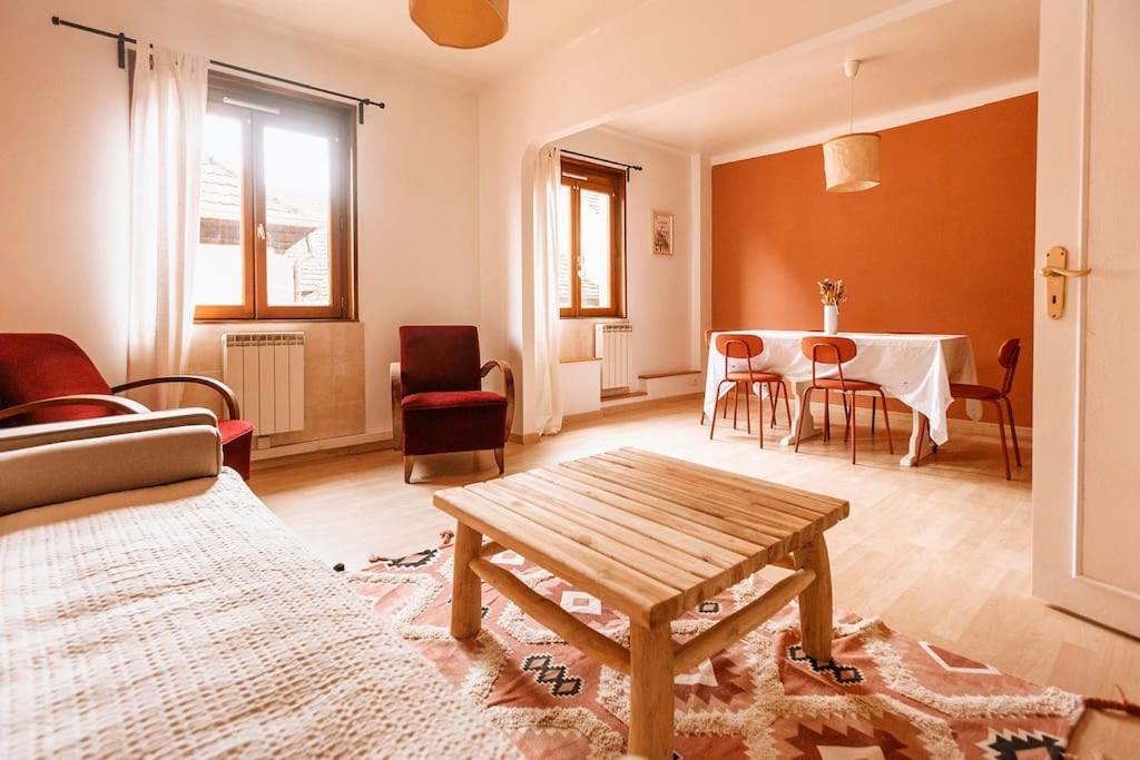 Logement Sur La Route Des Vins Gueberschwihr Extérieur photo